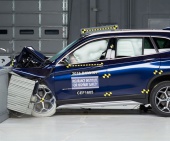 2017 BMW X1 IIHS Frontal Impact Crash Test Picture